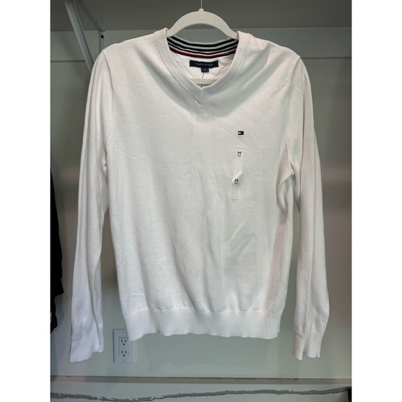 NWT Tommy Hilfiger Men's V-Neck Sweater White Size Medium‎ - Picture 1 of 7